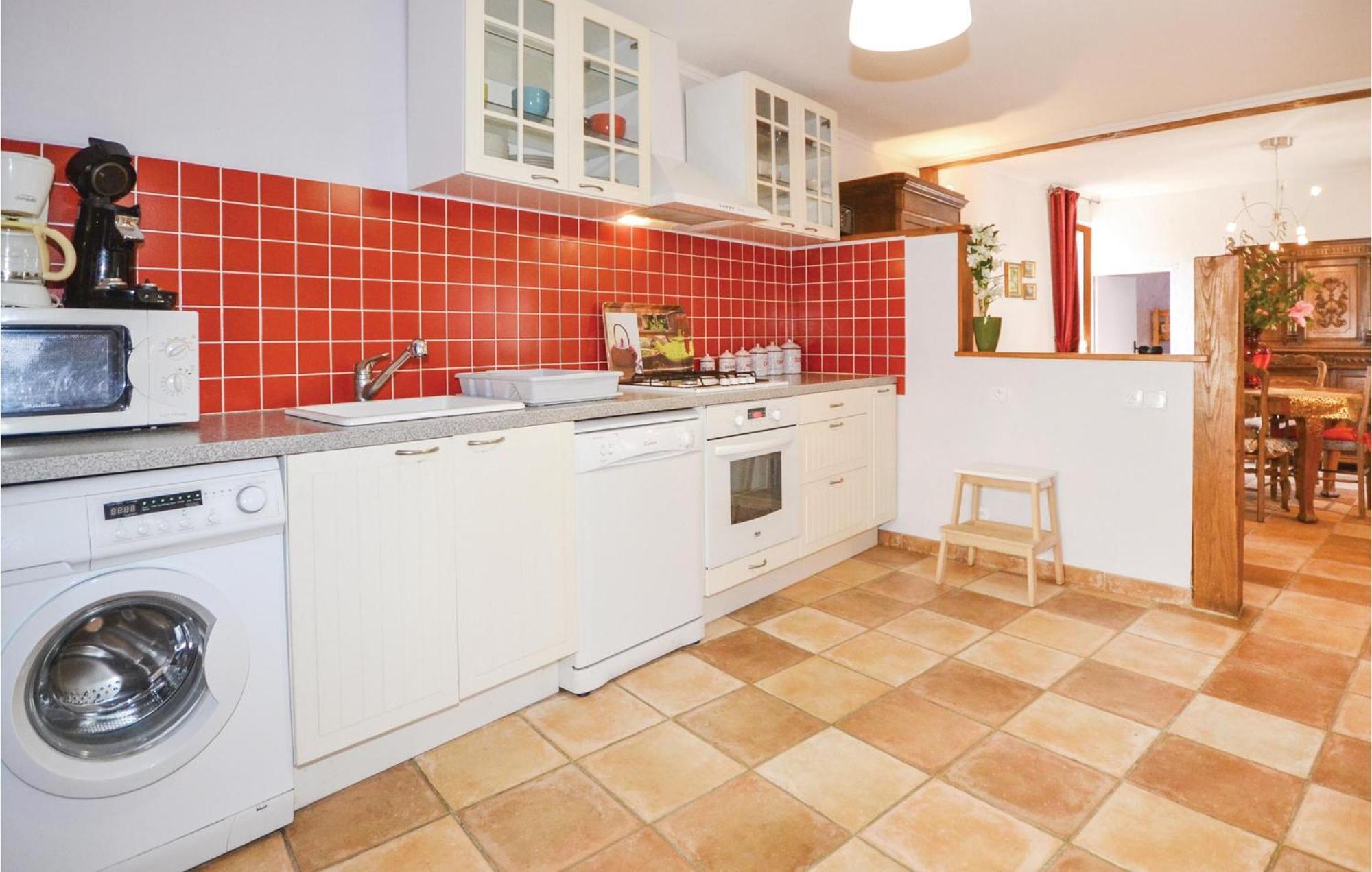 2 Bedroom Nice Apartment In Les Salles-Du-Gardon Soustelle Ngoại thất bức ảnh
